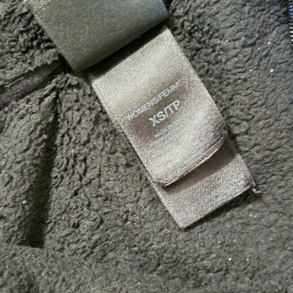 The North Face Women Jacket Size XS Osito 2 Black - Picture 3 of 3